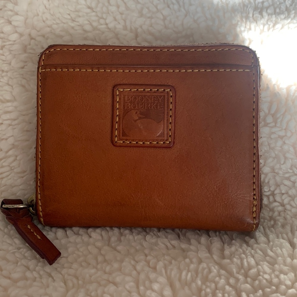 Dooney and Bourke Florentine natural leather zip around wallet